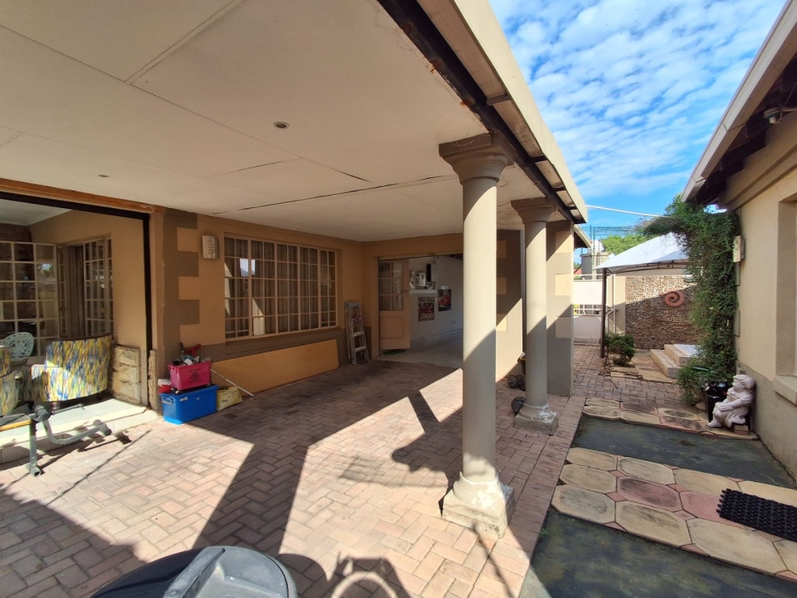 2 Bedroom Property for Sale in Flamwood North West